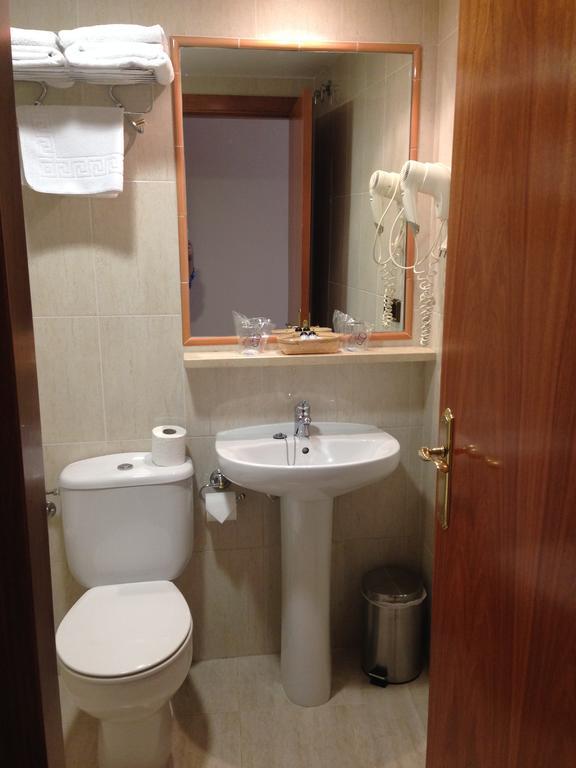 Hotel Los Templarios Ponferrada Εξωτερικό φωτογραφία