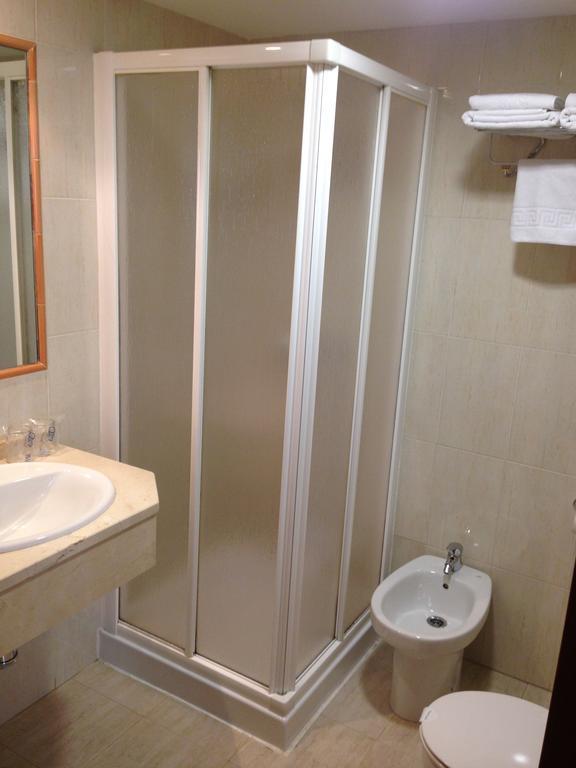 Hotel Los Templarios Ponferrada Εξωτερικό φωτογραφία