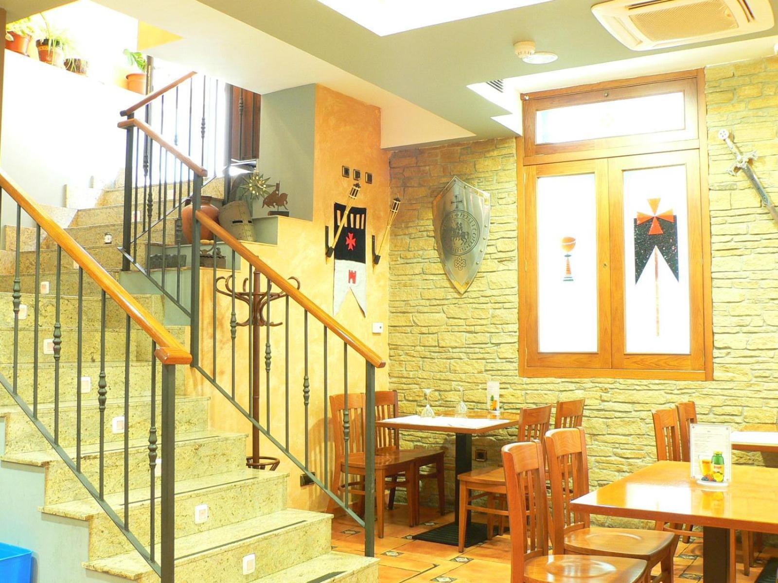 Hotel Los Templarios Ponferrada Εξωτερικό φωτογραφία
