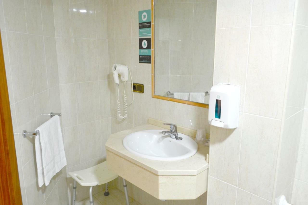 Hotel Los Templarios Ponferrada Εξωτερικό φωτογραφία